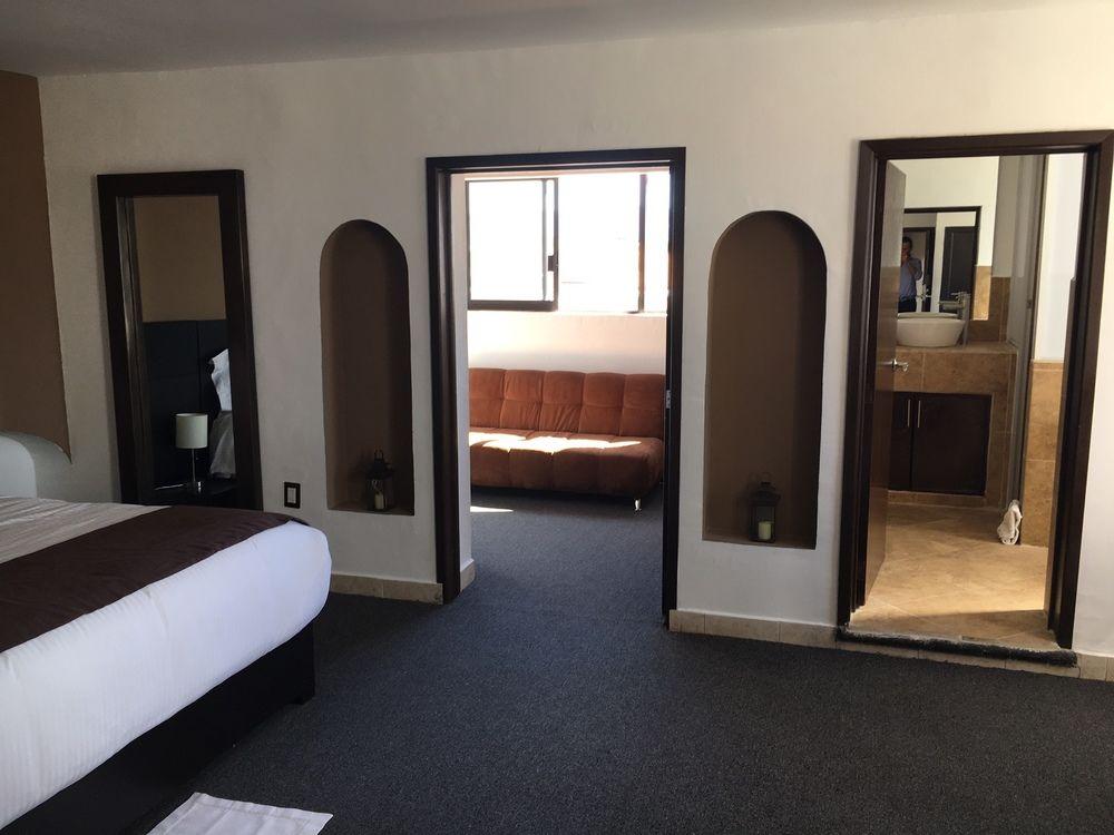 Kuku Ruku Hotel Queretaro Ngoại thất bức ảnh